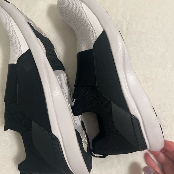athletic-propulsion-labs-APL sneakers - Picture 7 of 7